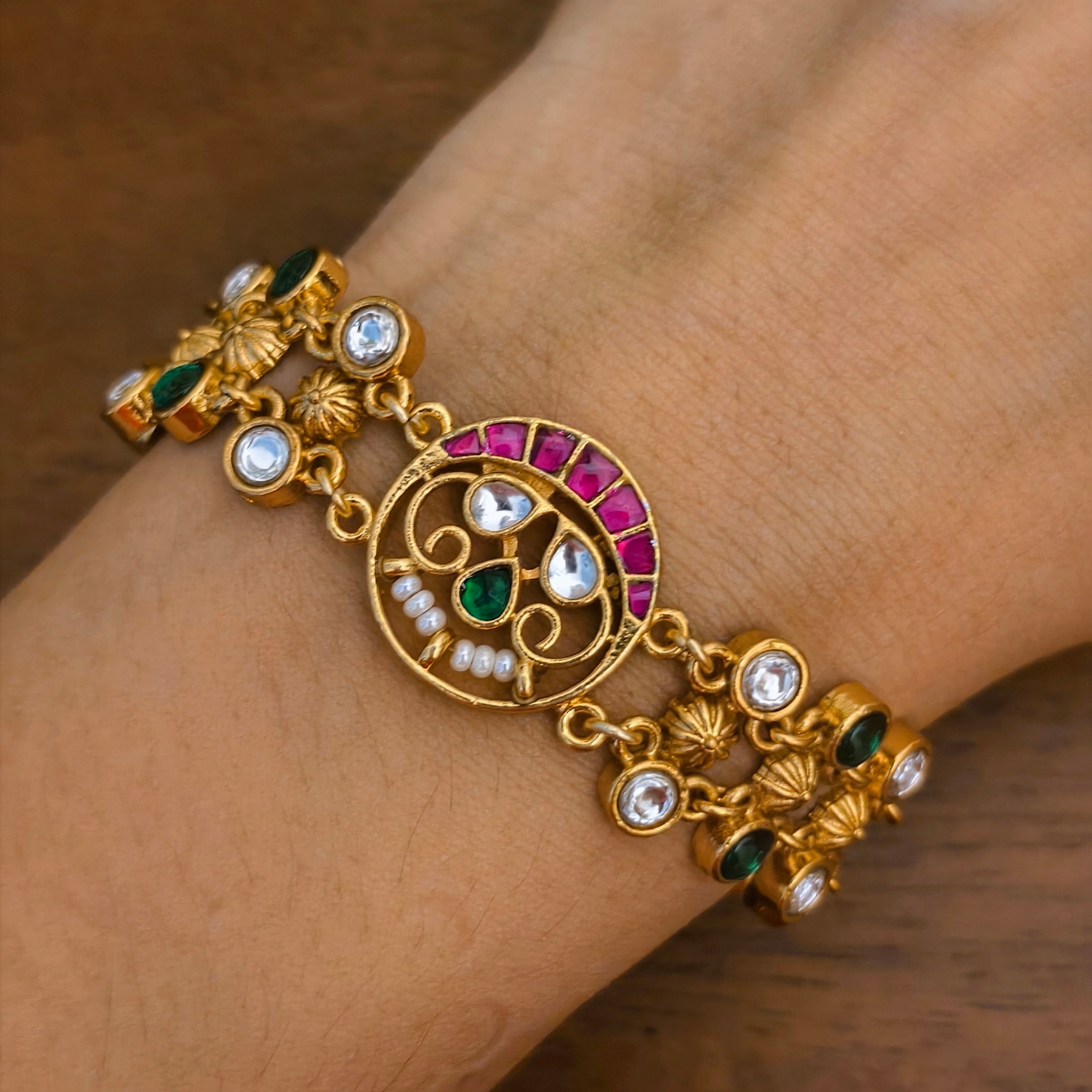 Bracelet