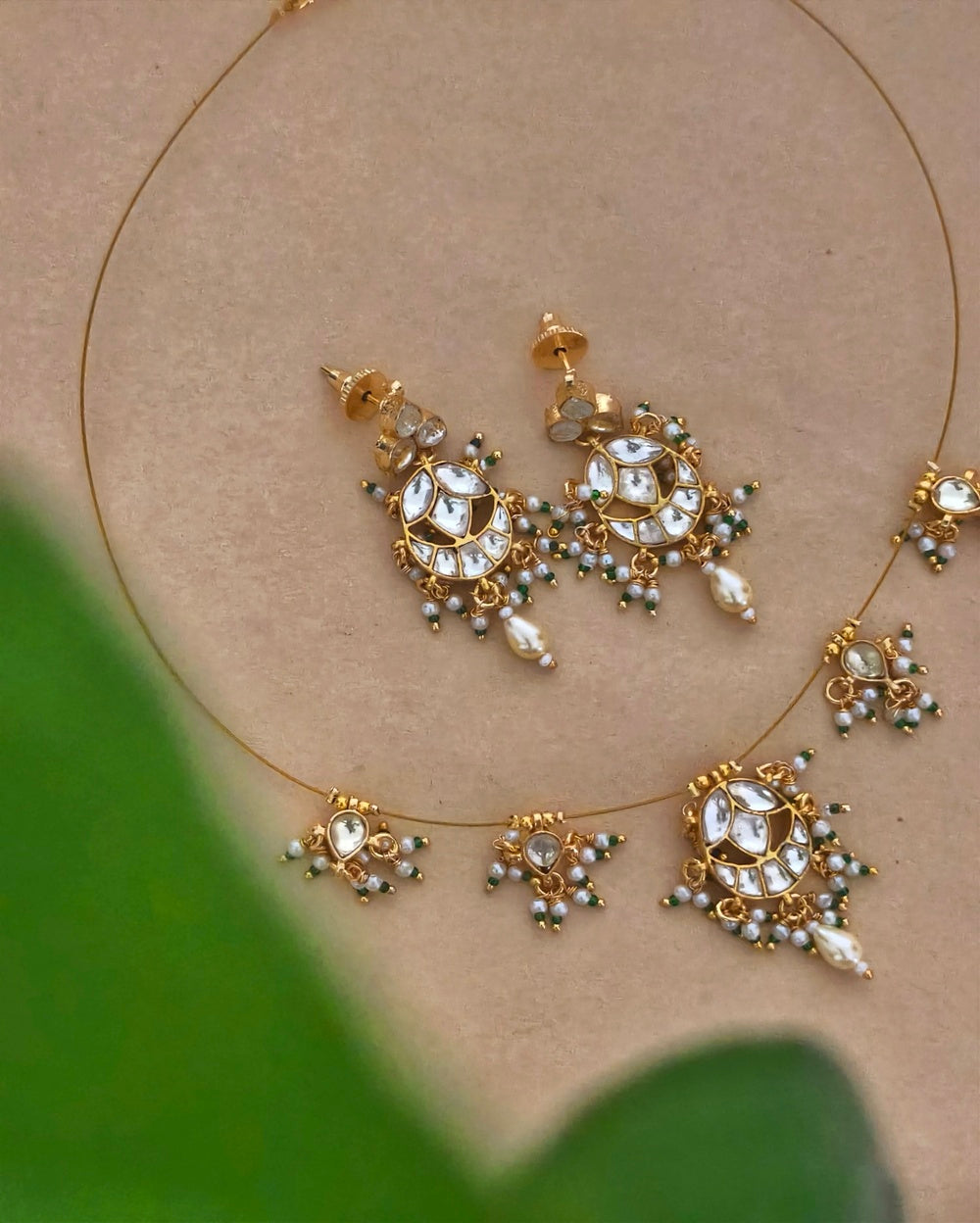 Vedika Invisible Necklace