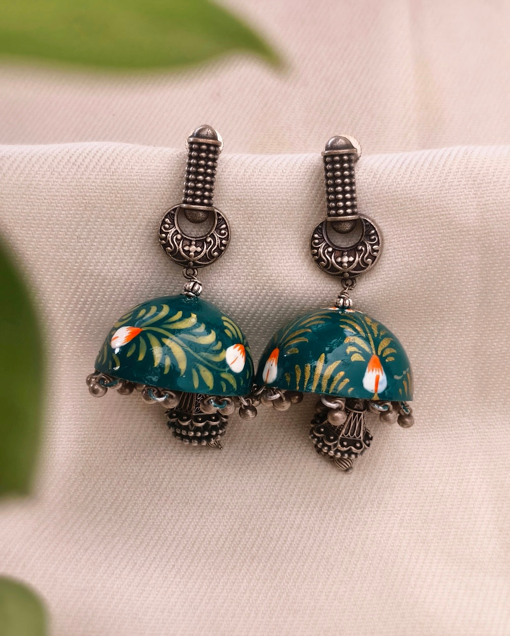 Jhansi Meenakari Jhumki