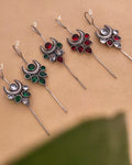 Daisy Needle Earcuff