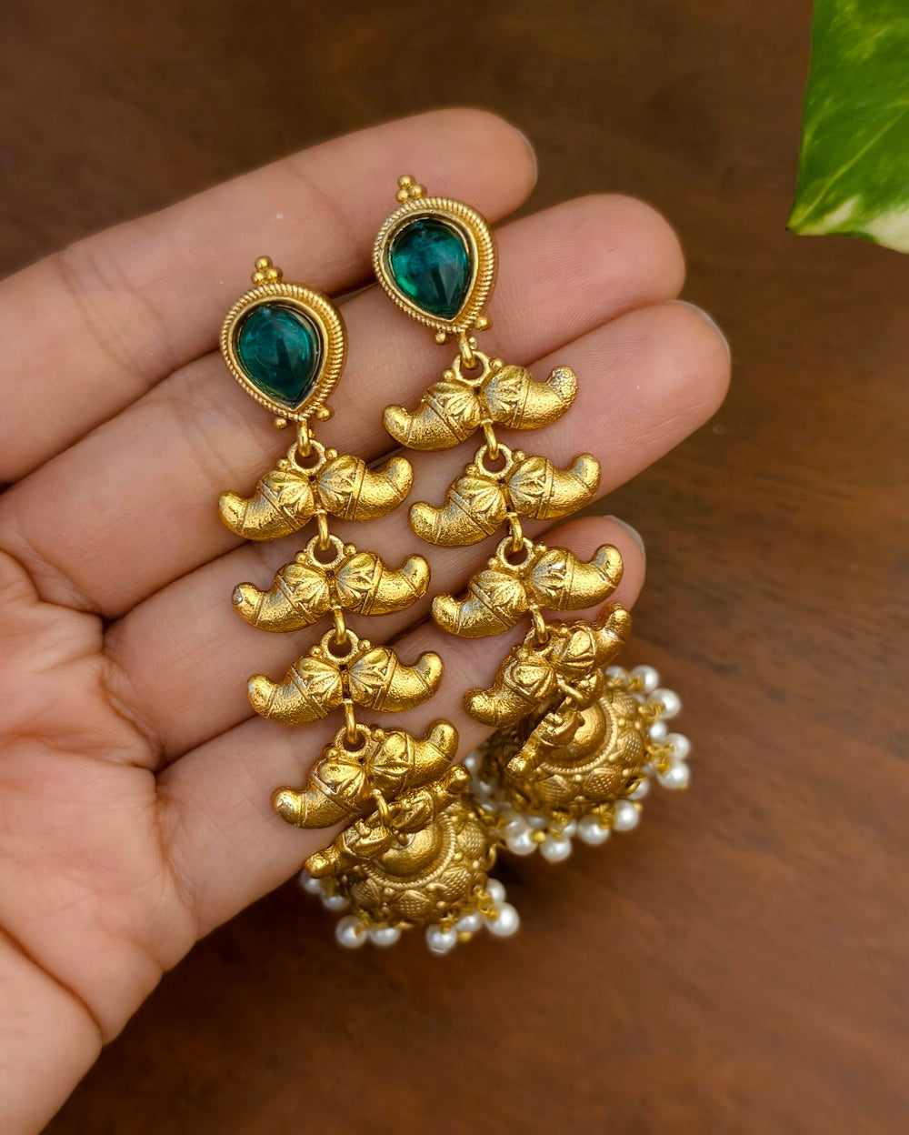 Hiral Golden Jhumki