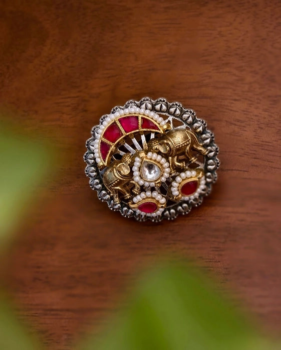 Driti Dual Tone Kundan Ring