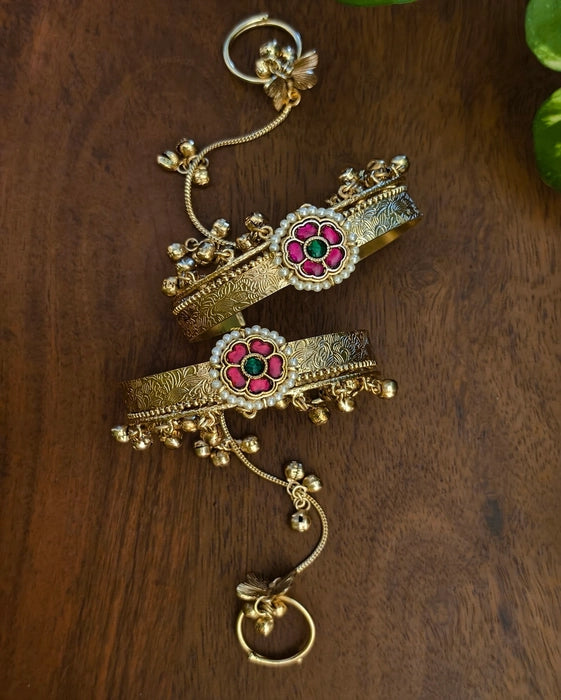 Titli Ghungru Hathphool