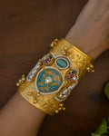 Siara Handmade Golden Bangle