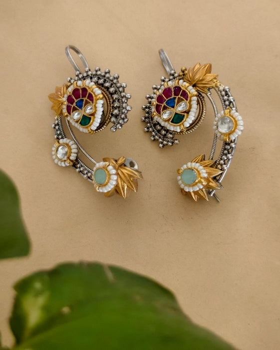 Kavya Earcuff