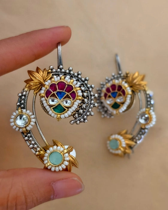 Kavya Earcuff