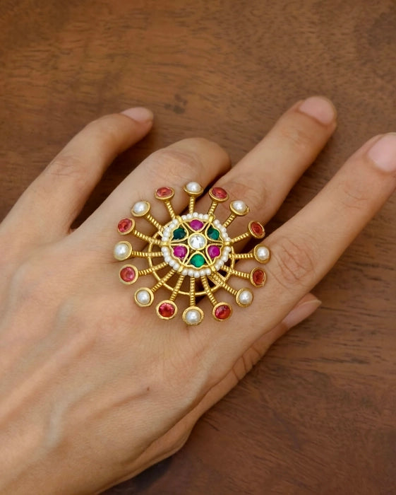 Aradhya Golden Ring