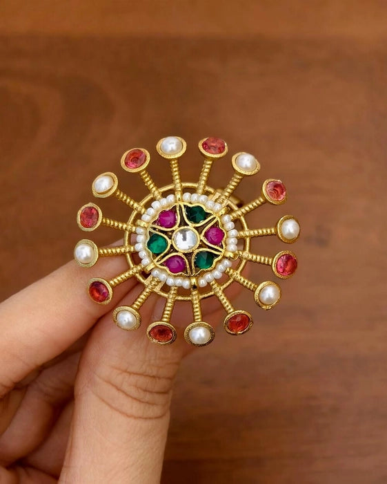 Aradhya Golden Ring