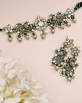 Vyanjana Chokers