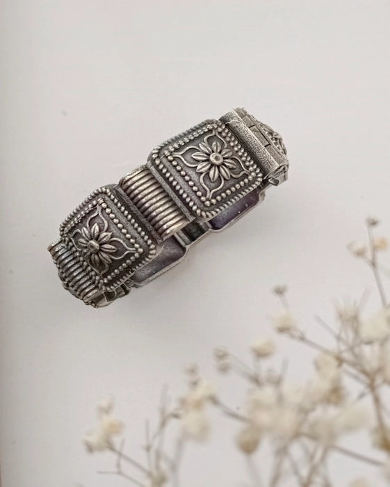 Vasana Bangles