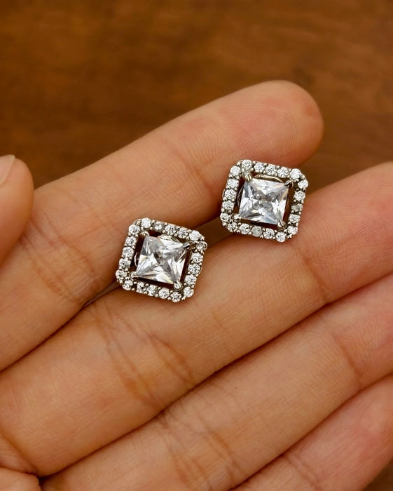 Advika AD Studs