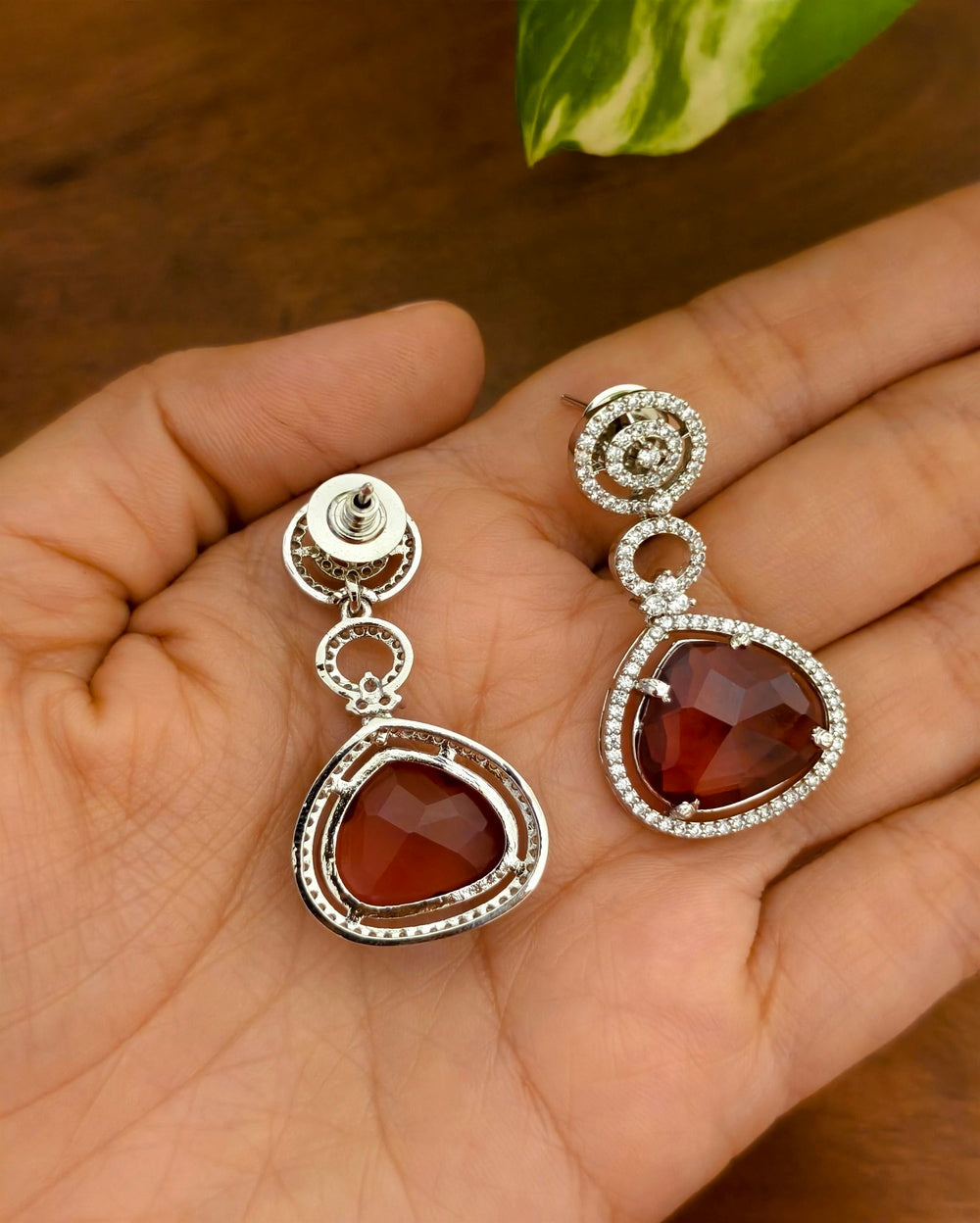 Gaargee Statement Earring