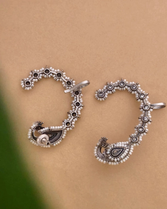 Hiral Earcuff