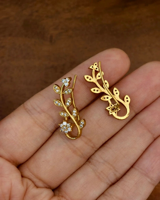 Riya Climber Earcuff