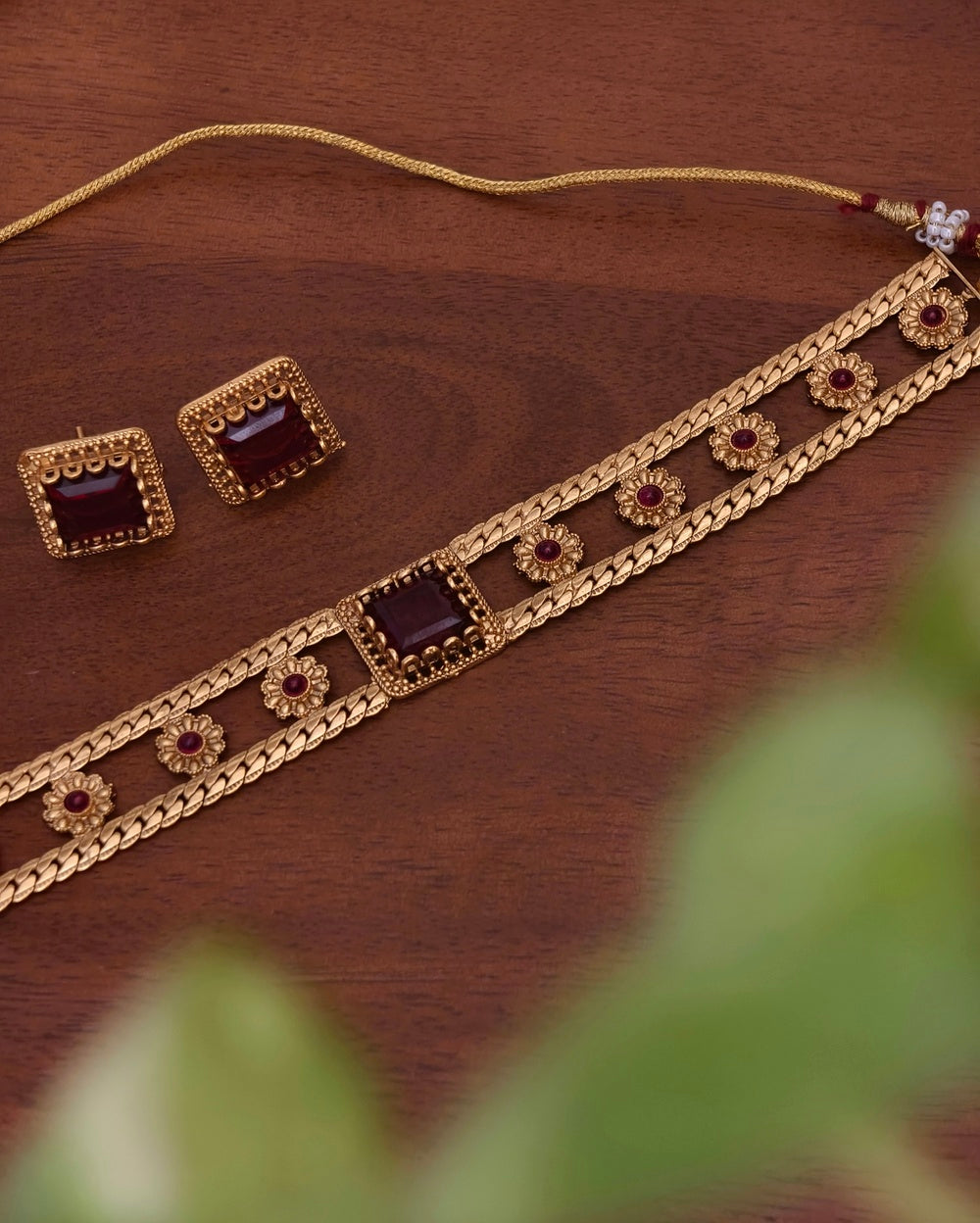 Gitali Temple Choker