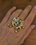 Tanishka Golden Ring