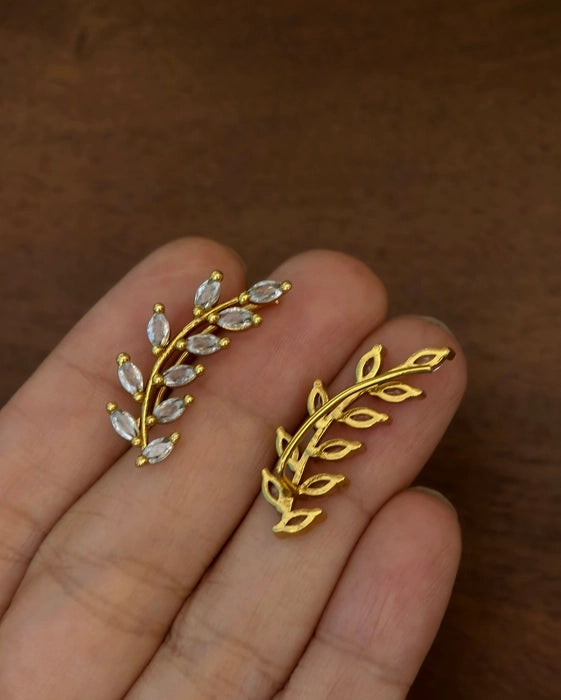 Pankhudi Climber Earcuff