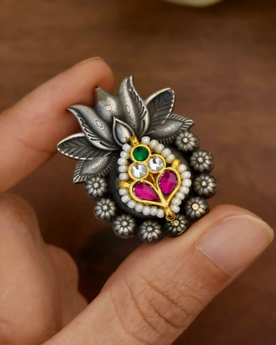 Siya Kundan Ring