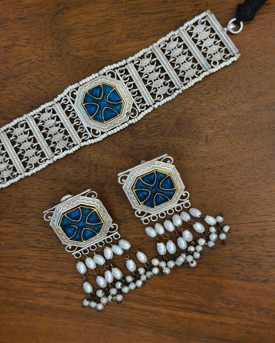 Ritika Choker