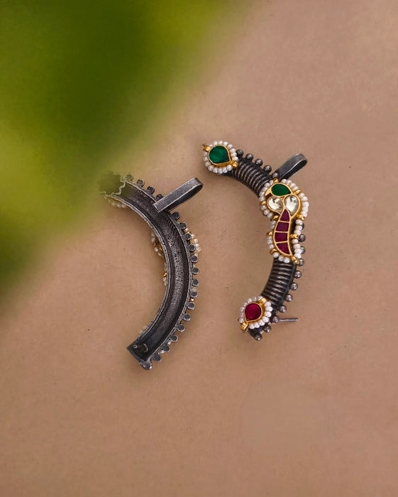 Uzma Kundan Earcuff