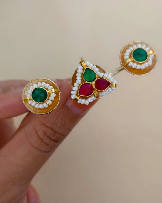 Vamika Kundan Ring