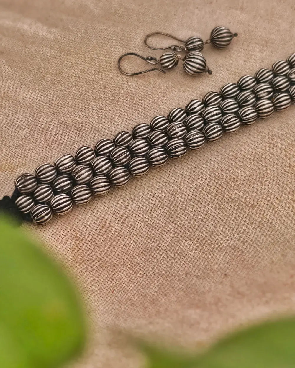 Eesha Chokers