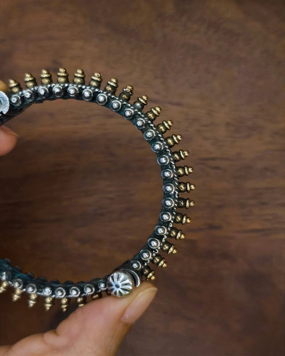 Nimisha Dualtone Bangle