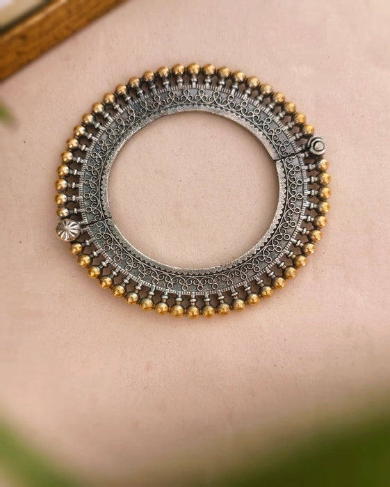 Shreeja Dual tone Bangle