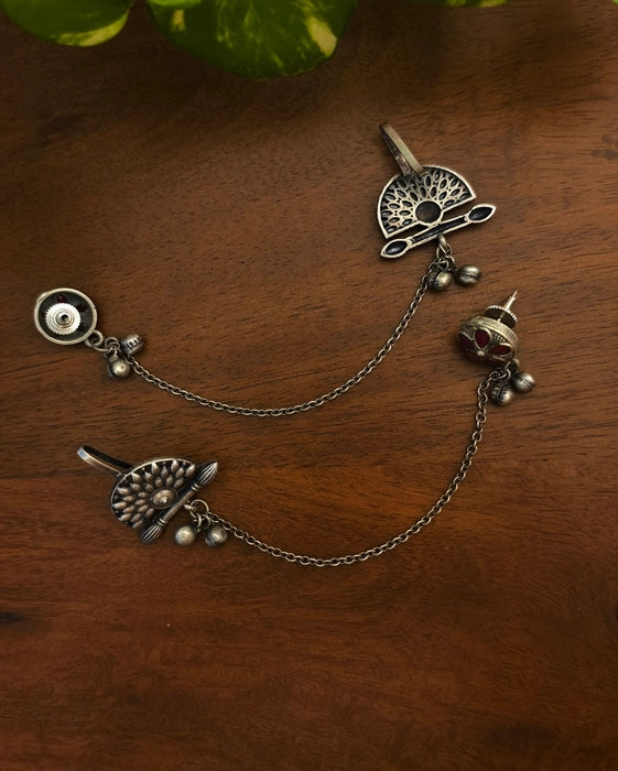 Taniya Earcuff With Chain