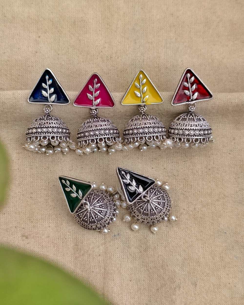 Shamika Jhumki