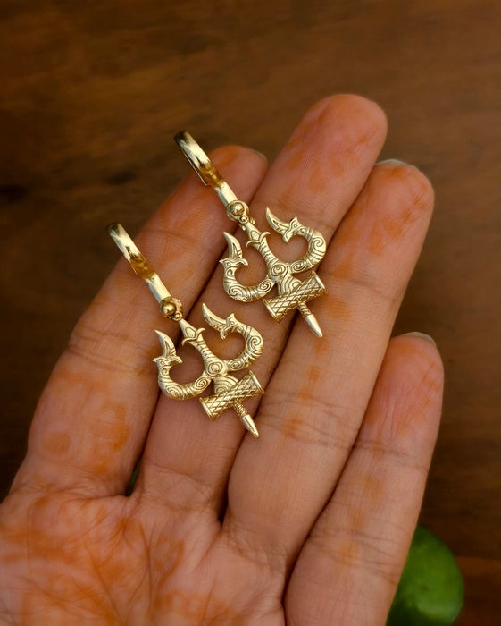 Trishul Bugadi Earcuff