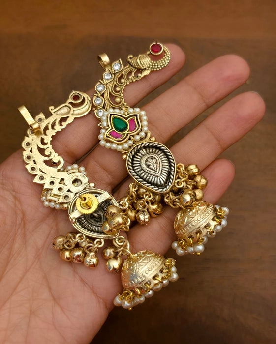 Dipti Golden Earcuff