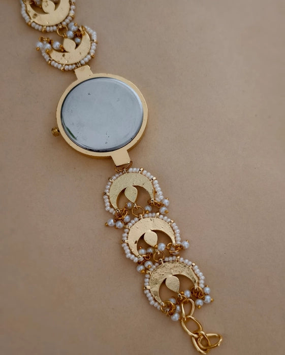 Roshni Golden Watch