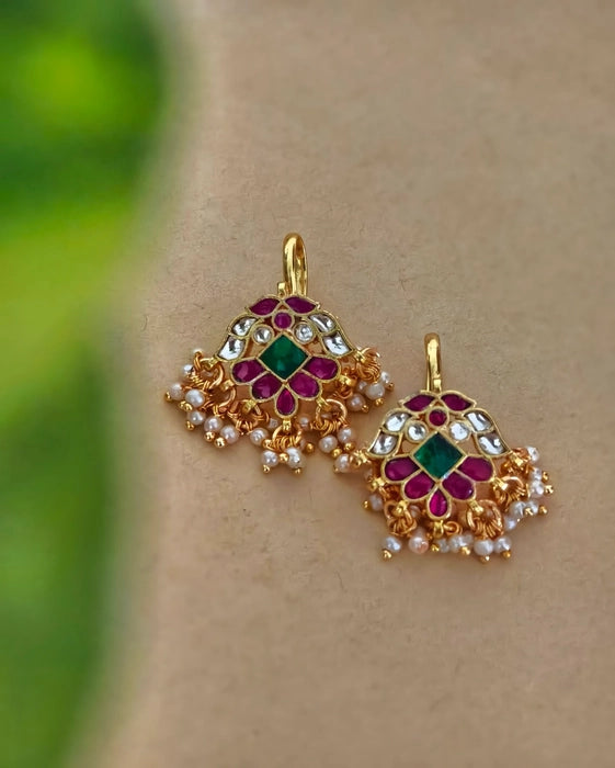 Zoya Bugadi Earcuff
