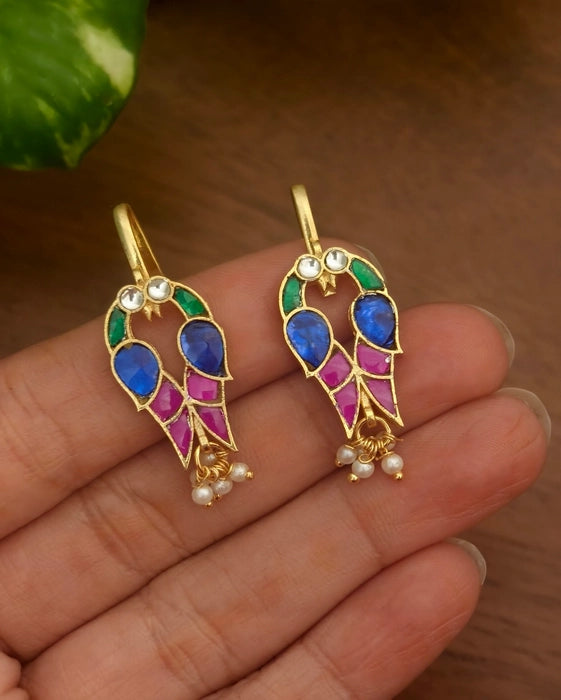 Parrott Bugadi Earcuff
