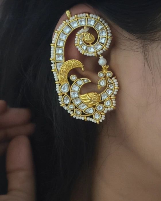 Bhavya Golden Earcuff