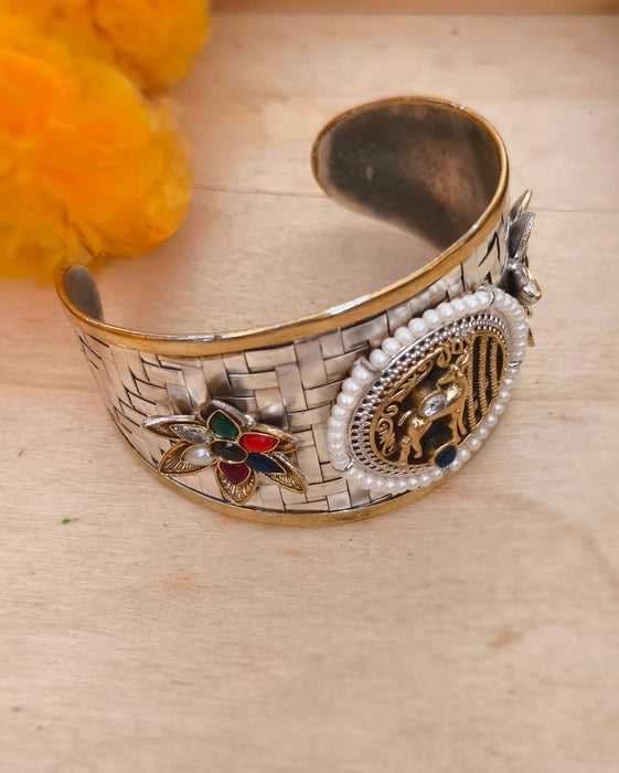 Ritvi Handmade Bangle