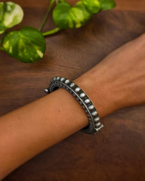 Ritu Bangle