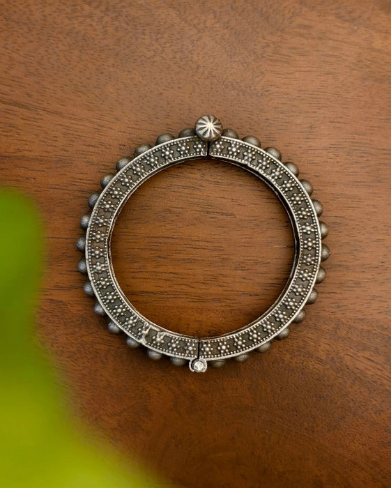 Ritu Bangle