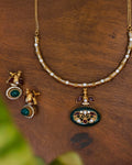 Mahika Golden Hasli & Necklace