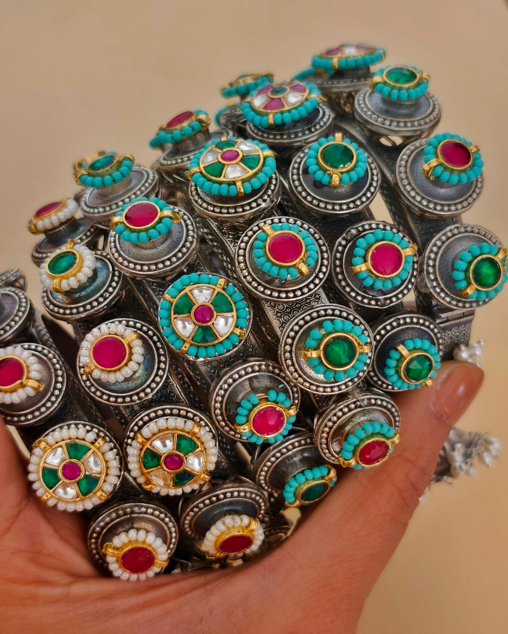 Forum Kundan Bangle