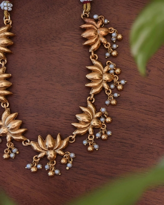 Lotus Temple Choker