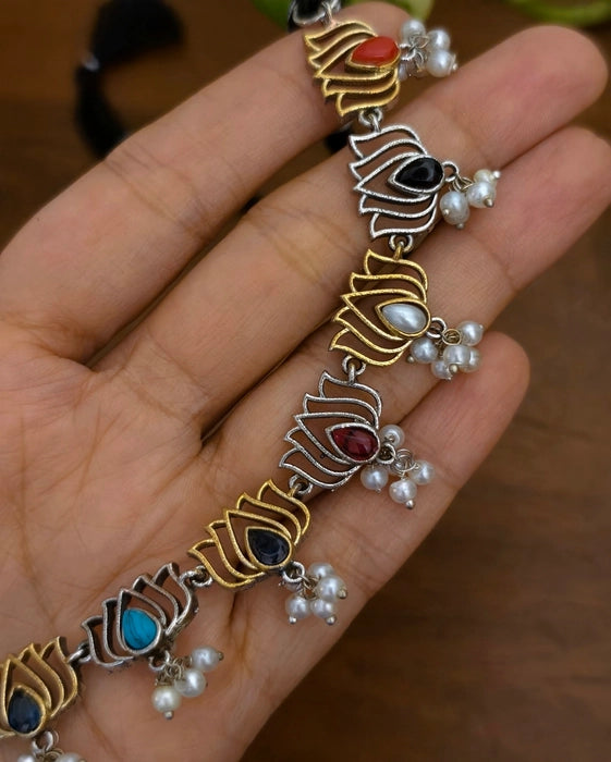 Lotus Dualtone Choker