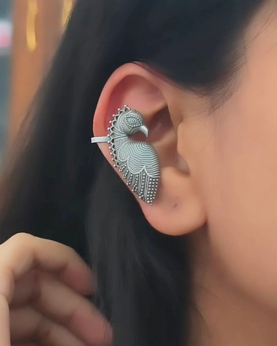 Kanikaa Bugadi Earcuff