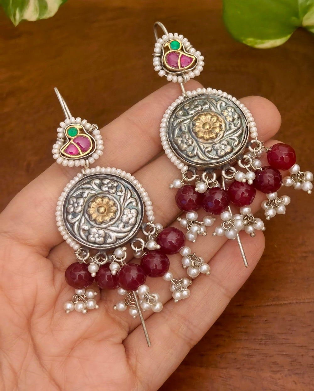Simran Needle Earcuff