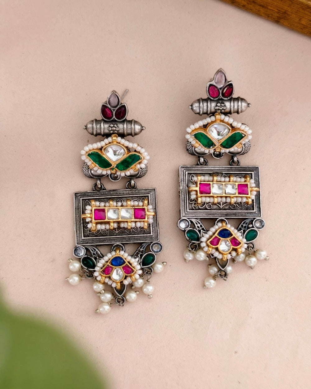 Yasti Kundan Earrings