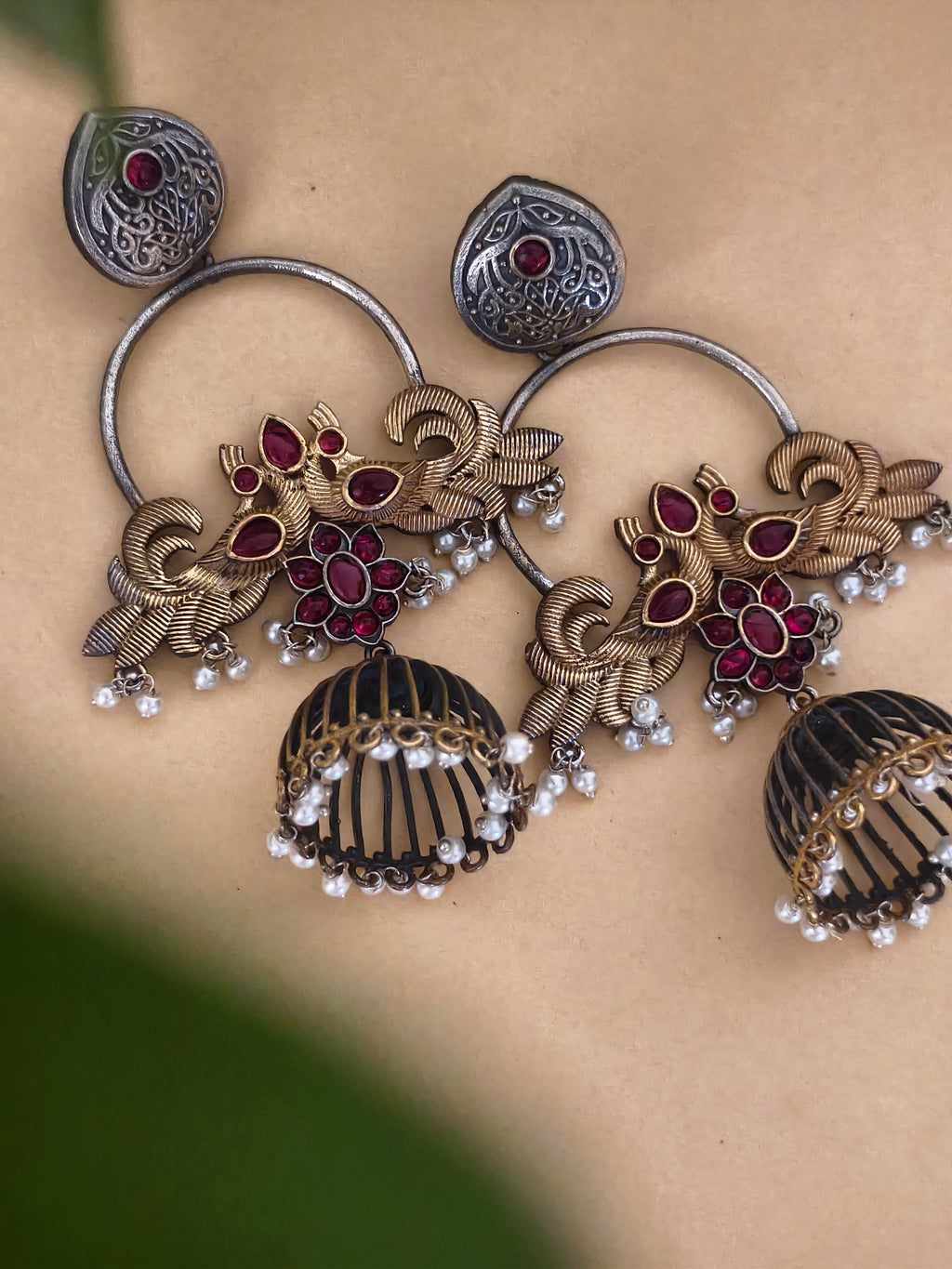 Neha Dual Tone Jhumki