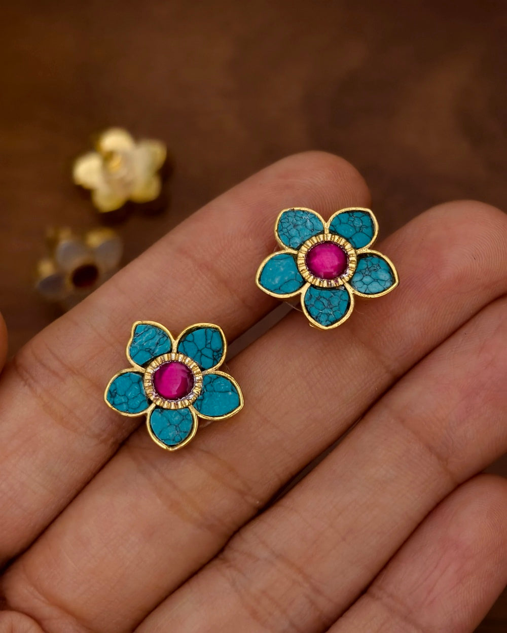 Aashi Flower Studs