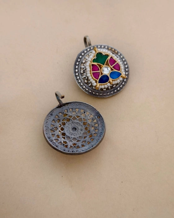 Chahna Bugadi Earcuff
