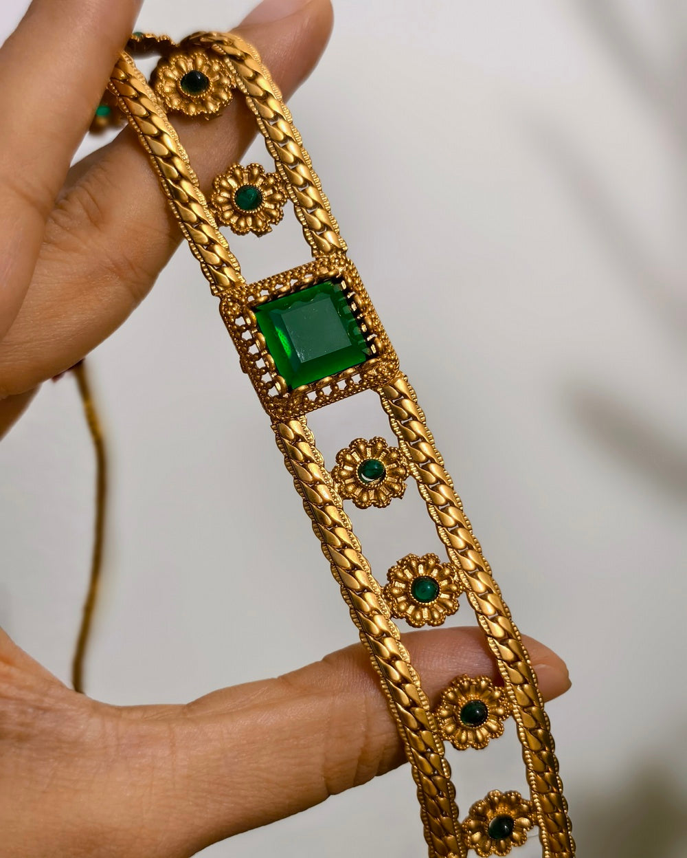 Gitali Temple Choker